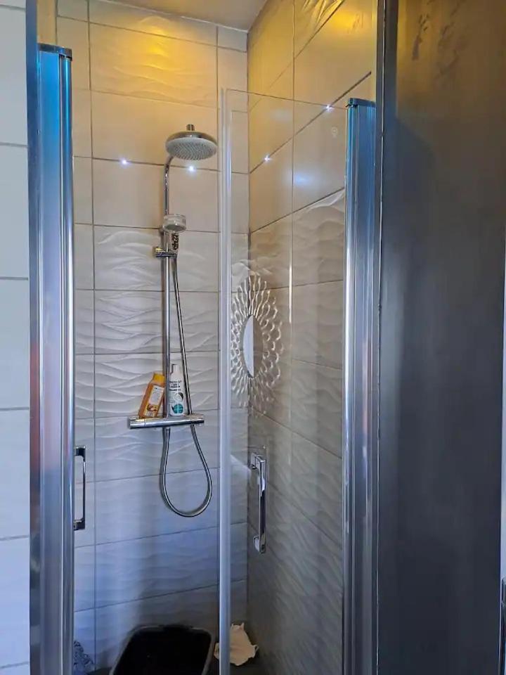 Chambre Bleue Avec Acces Plage Bourges Bagian luar foto